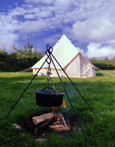 Dutch oven on campfire